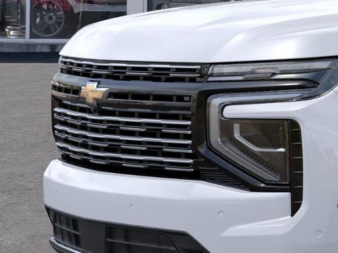 New 2026 Chevrolet Suburban High Country w/ Sun And Tow Package AWD/4WD image 35