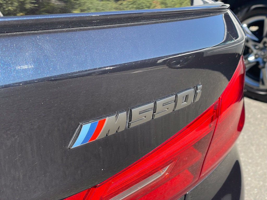 Used 2020 BMW M550i xDrive w/ Executive Package AWD/4WD image 33