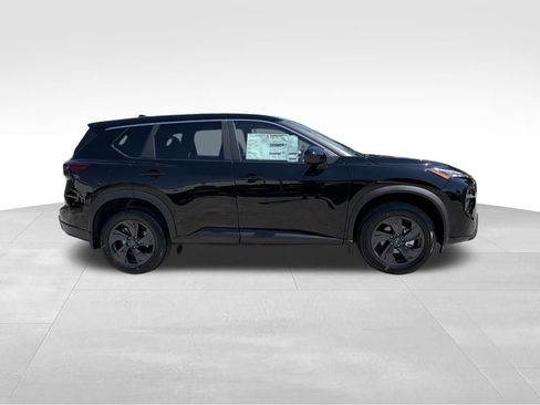 New 2026 Nissan Rogue SV w/ Cold Weather Package FWD image 9
