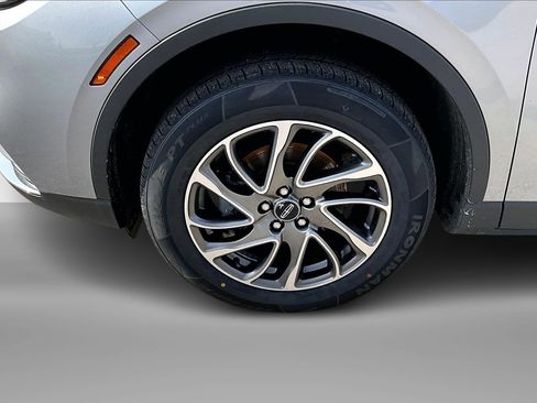 Used 2021 Lincoln Corsair AWD w/ Equipment Group 101A image 2