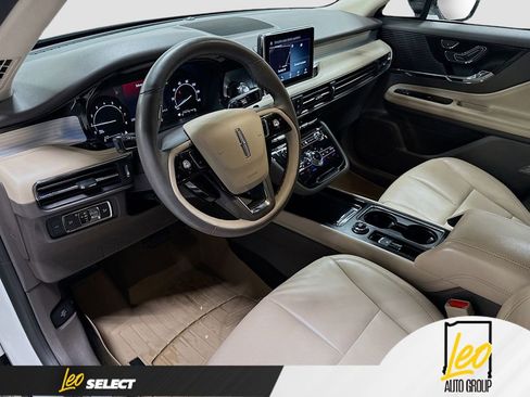 Used 2022 Lincoln Corsair AWD w/ Equipment Group 101A image 12
