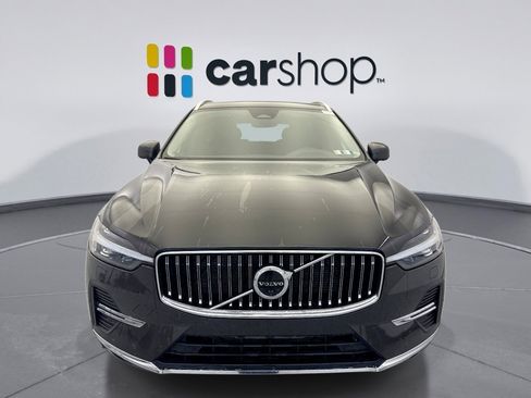 Used 2023 Volvo XC60 B5 Plus w/ Climate Package AWD/4WD image 8