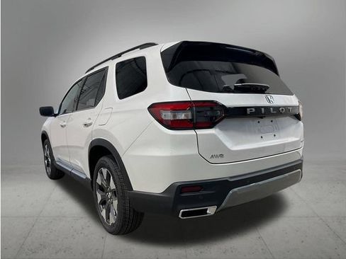New 2026 Honda Pilot Elite image 3