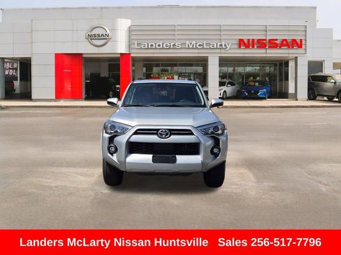Used 2024 Toyota 4Runner SR5 image 11