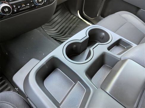 Used 2025 GMC Sierra 1500 Elevation image 23