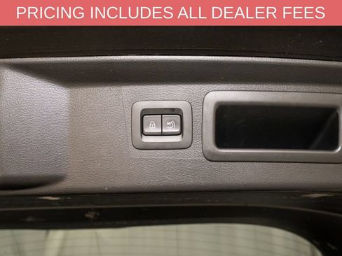 Used 2025 MAZDA CX-50 AWD 2.5 S w/ Preferred Package image 6