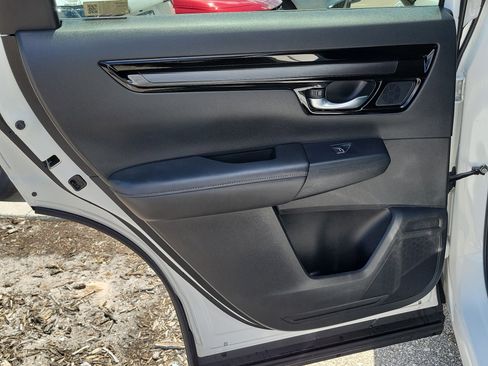 Used 2025 Honda CR-V EX-L image 15