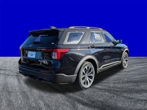 New 2026 Ford Explorer ST-Line image 4