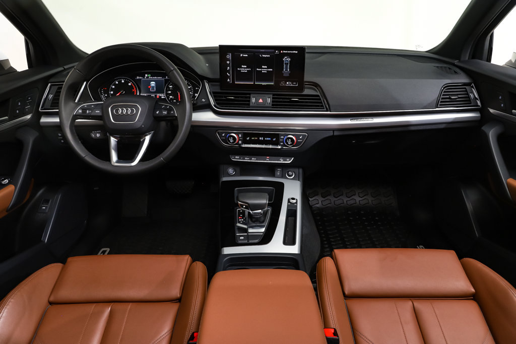 Used 2024 Audi Q5 2.0T Premium w/ Convenience Package AWD/4WD image 7
