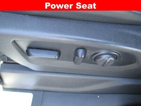 Used 2021 Chevrolet Silverado 1500 LT Trail Boss w/ Convenience Package II image 24