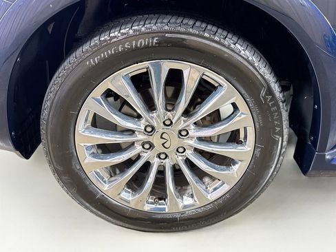 Used 2017 INFINITI QX80 2WD w/ Deluxe Technology Package image 45