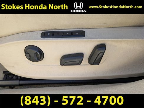 Used 2014 Volkswagen Passat TDI SEL Premium image 19