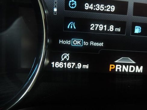 Used 2019 Ford F150 King Ranch w/ Equipment Group 601A Luxury AWD/4WD image 40