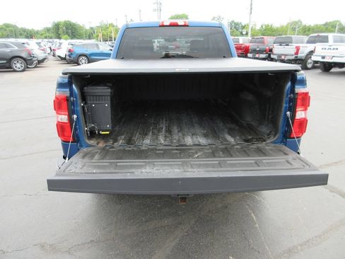 Used 2015 GMC Sierra 1500 SLT w/ SLT Crew Cab Value Package AWD/4WD image 8