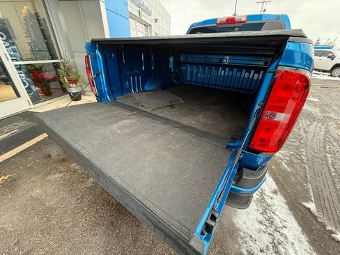 Certified 2022 Chevrolet Colorado LT w/ LT Convenience Package image 5