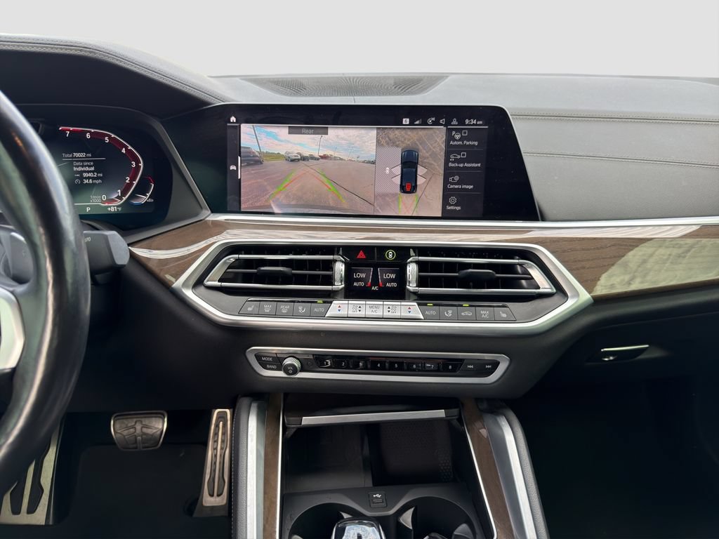 Used 2021 BMW X6 xDrive40i w/ M Sport Package AWD/4WD image 16