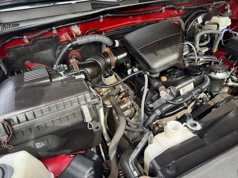 Used 2019 Toyota Tacoma SR w/ SX Package AWD/4WD image 36
