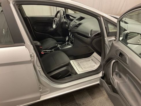 Used 2019 Ford Fiesta SE w/ Cold Weather Package image 27