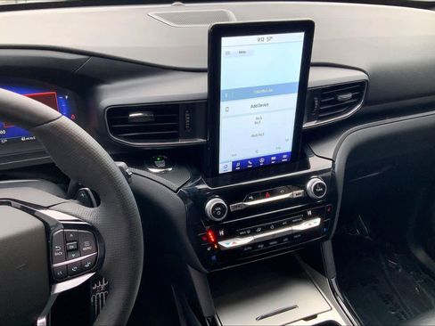 Used 2021 Ford Explorer ST w/ Equipment Group 401A image 12