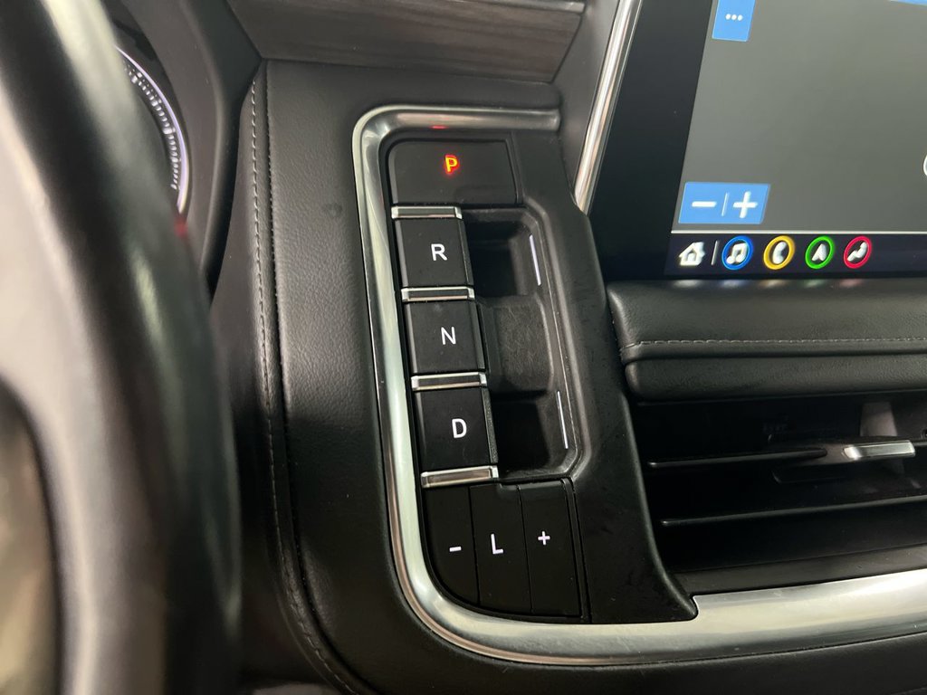 Used 2021 Chevrolet Suburban LT w/ Rear Media and Nav Package AWD/4WD image 18