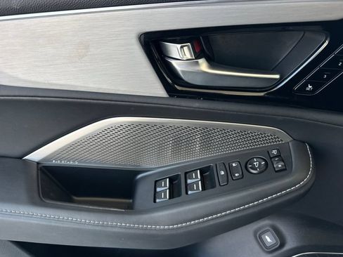 Certified 2024 Acura MDX FWD w/ Technology Package image 15