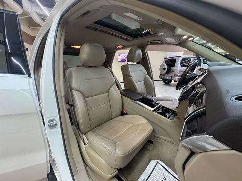 Used 2014 Mercedes-Benz ML 350 2WD w/ Premium 1 Package image 38