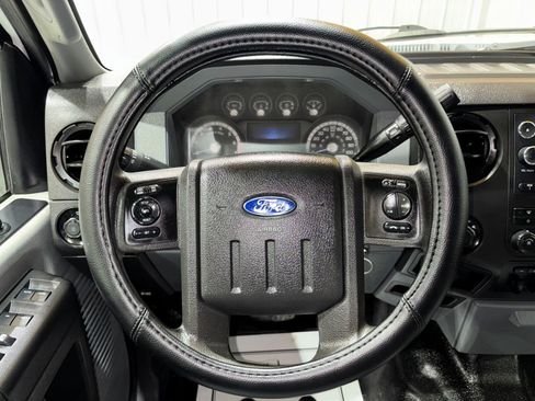 Used 2014 Ford F350 XL w/ Power Equipment Group image 18