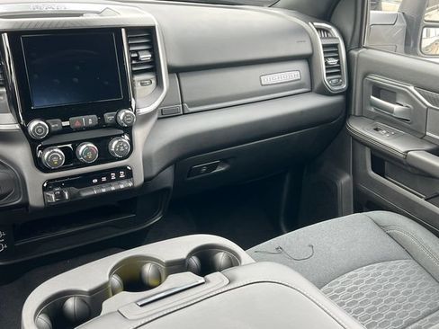 Used 2025 RAM 3500 Big Horn AWD/4WD image 4
