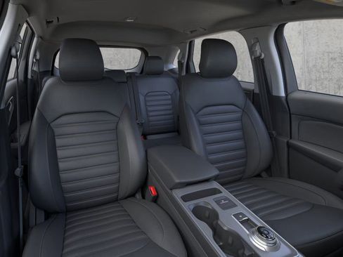 New 2024 Ford Edge SEL image 10