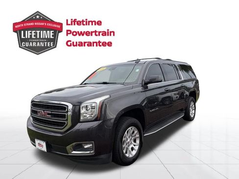 Used 2018 GMC Yukon XL SLT w/ Open Road Package AWD/4WD image 1