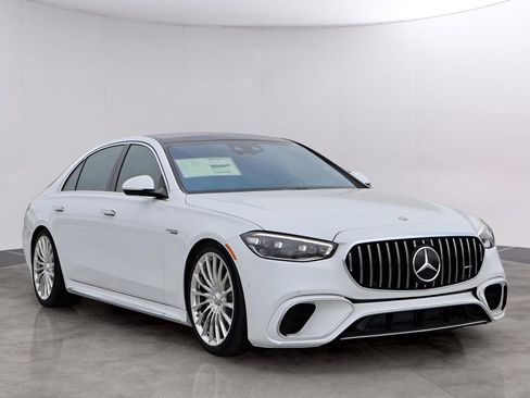 New 2026 Mercedes-Benz S 63 AMG S image 3