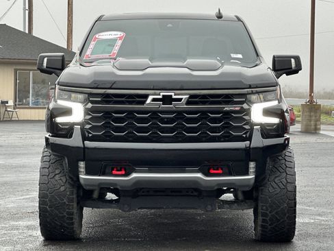 Used 2022 Chevrolet Silverado 1500 ZR2 image 9