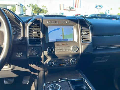 Certified 2021 Ford Expedition Limited image 24