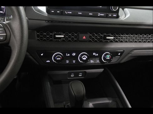 Used 2023 Honda Accord EX image 13