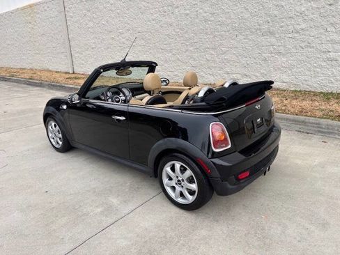 Used 2010 MINI Cooper S image 4