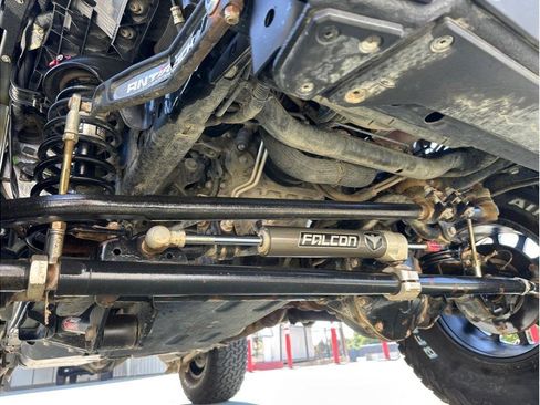 Used 2018 Jeep Wrangler Sport image 23