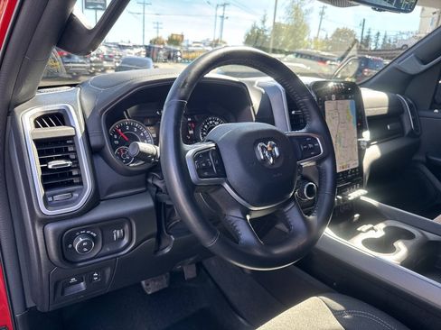 Used 2023 RAM 1500 Big Horn AWD/4WD image 30