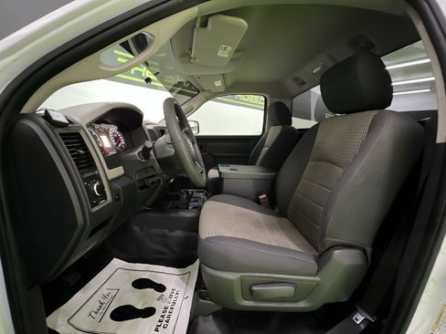Used 2012 RAM 2500 ST w/ Popular Equipment Group AWD/4WD image 18