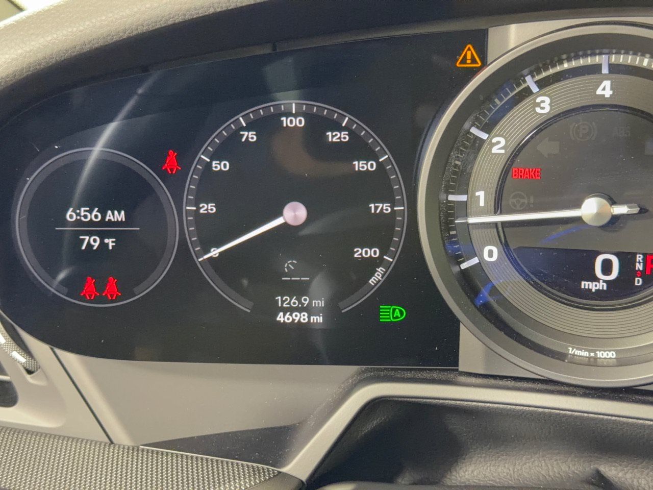 Certified 2024 Porsche 911 Carrera 4 AWD/4WD image 29