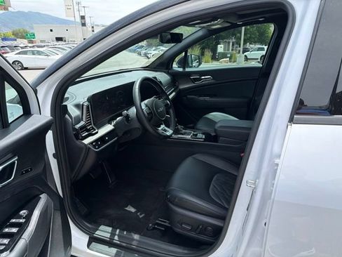Certified 2023 Kia Sportage X-Pro Prestige AWD/4WD image 11
