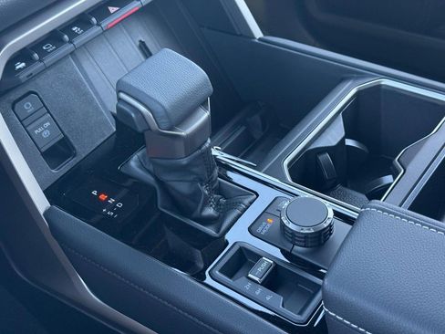 New 2026 Toyota Tundra Limited AWD/4WD image 13