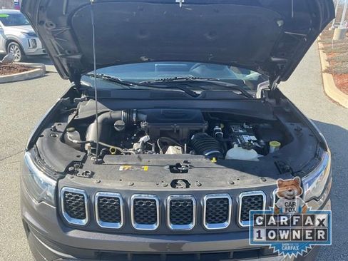 Used 2023 Jeep Compass Sport image 22