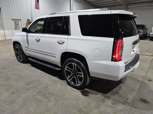 Used 2017 GMC Yukon Denali w/ Open Road Package AWD/4WD image 8