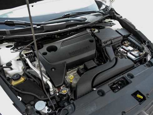 Used 2018 Nissan Altima 2.5 SV image 49