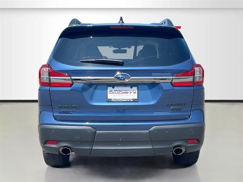 Used 2022 Subaru Ascent Onyx Edition image 6