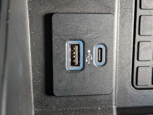 Used 2024 Ford Expedition Max XLT RWD image 22
