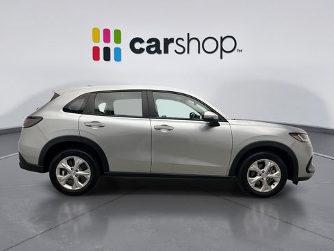 Used 2024 Honda HR-V LX image 6