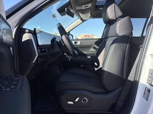 New 2026 Hyundai Santa Fe Limited image 13