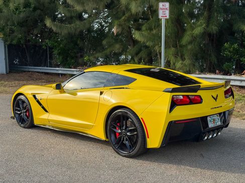 Used 2016 Chevrolet Corvette Stingray Coupe w/ 2LT Preferred Equipment Group image 4