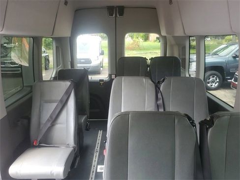Used 2020 Ford Transit 350 XL image 21